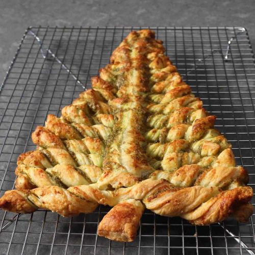 Cheese Twist Christmas Tree