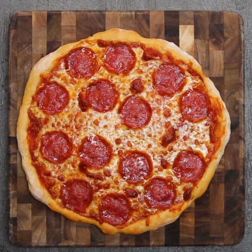 2-Ingredient Dough Pizza