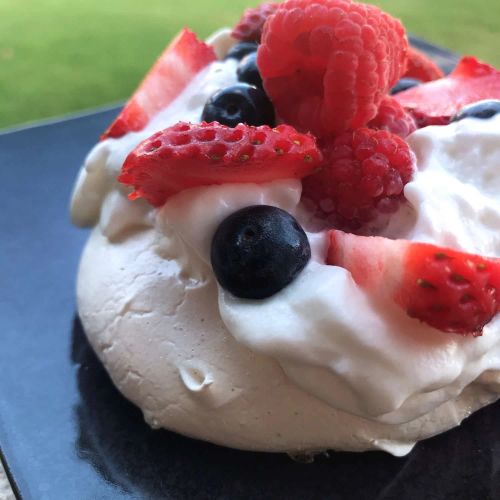 Mini Berry Pavlovas