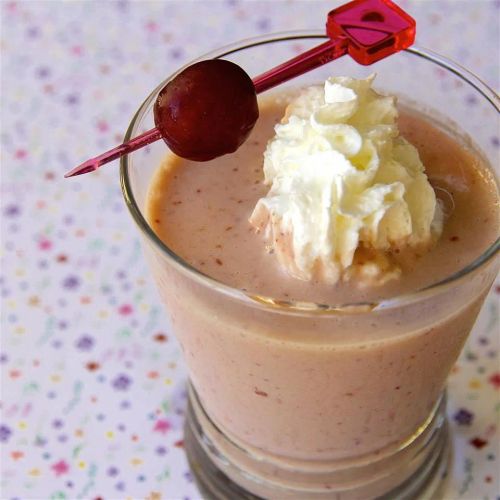 Banana Cherry Smoothie