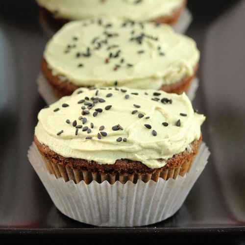 Black Sesame Cupcakes