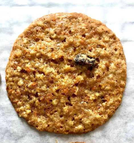 Carrot Cake Cookies with Cream Cheese Filling