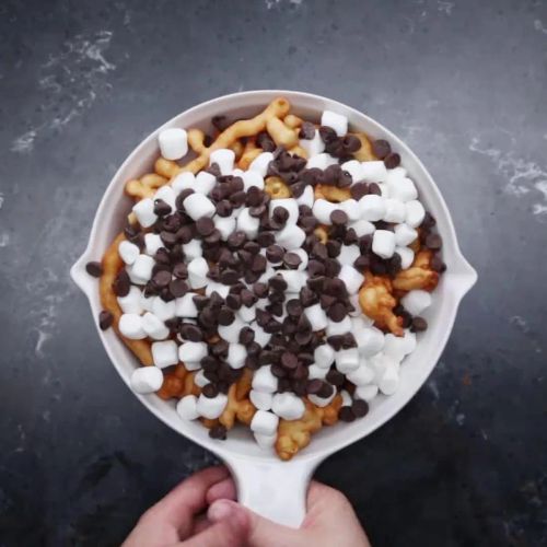 S'mores Funnel Cake Fries