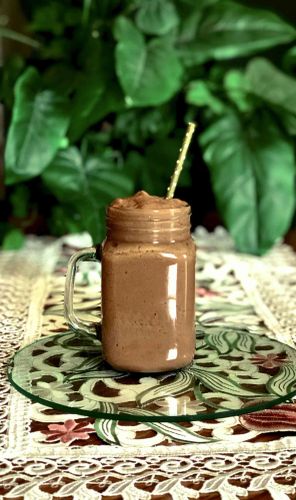 Chocolate Sapote Smoothie