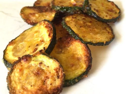 Easy Baked Zucchini Chips