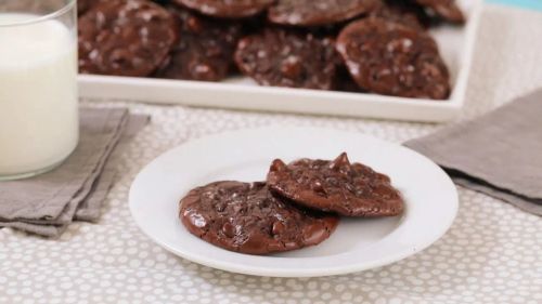 Flourless Fudge Cookies