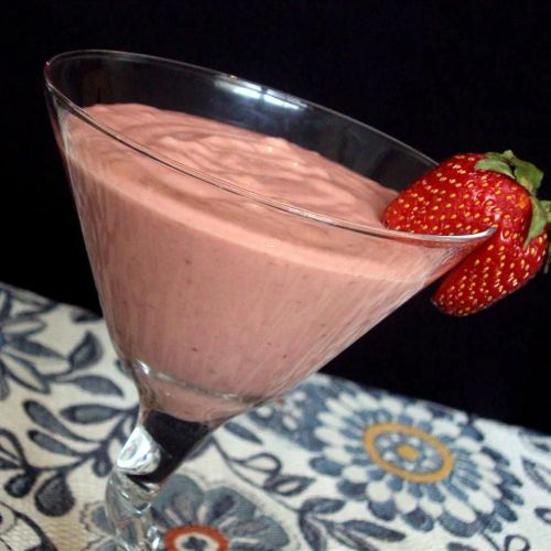 Peanut Butter Strawberry Smoothie