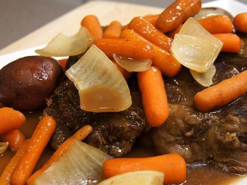 Slow Cooker Roast Beef in its own Gravy