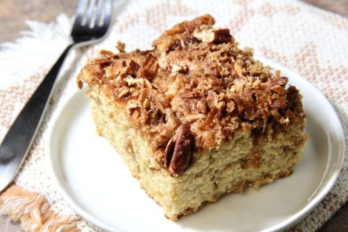 Easy Apple Pie Coffee Cake