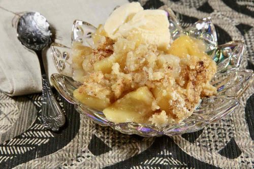 Nana's Apple Crumble