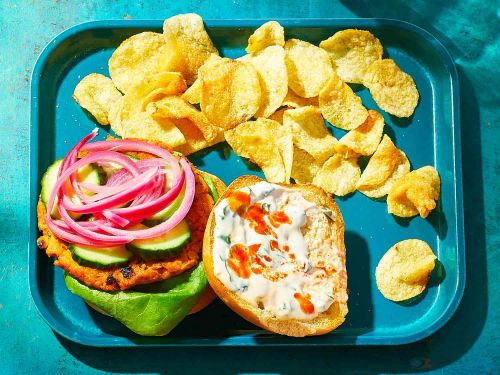 Yummy Lemon Salmon Burgers