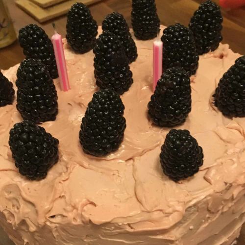 Raspberry Cream Cheese Frosting