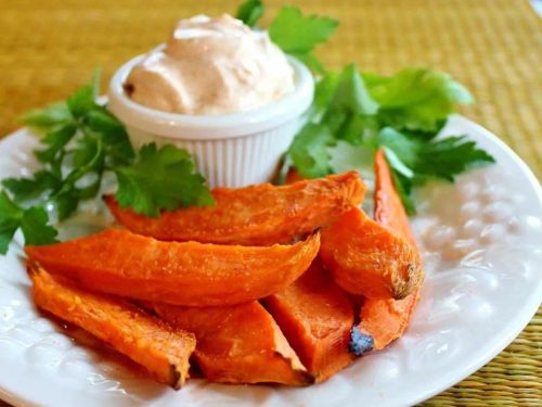 Baked Yam Fries with Dip