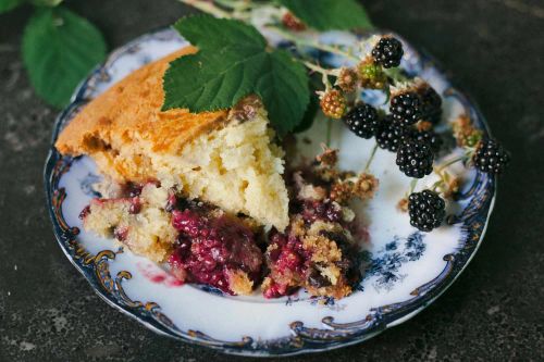 Grandma's Blackberry Cobbler