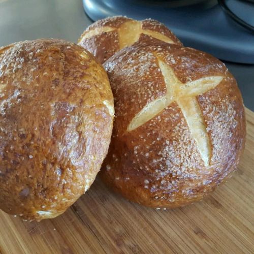 DSF's Pretzel Bread