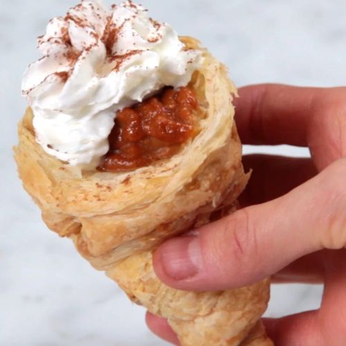 Pumpkin Pie Cones