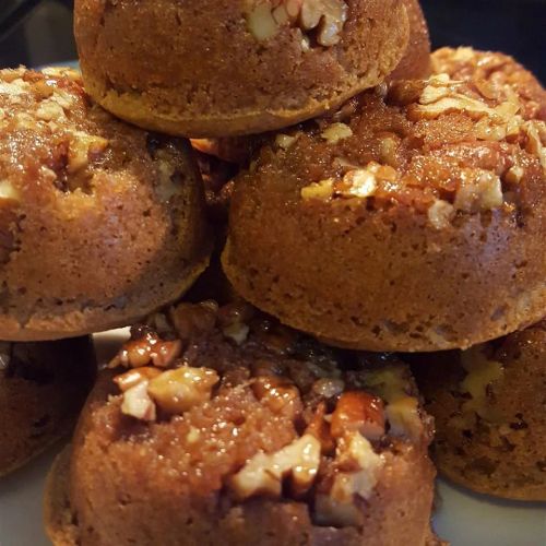 Sticky Pecan Muffins