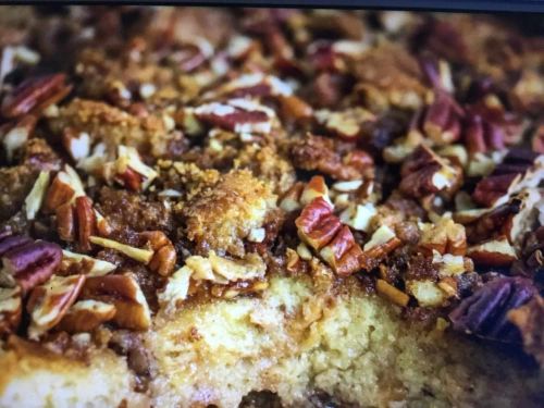 Slow Cooker Pecan Pie Bread Pudding