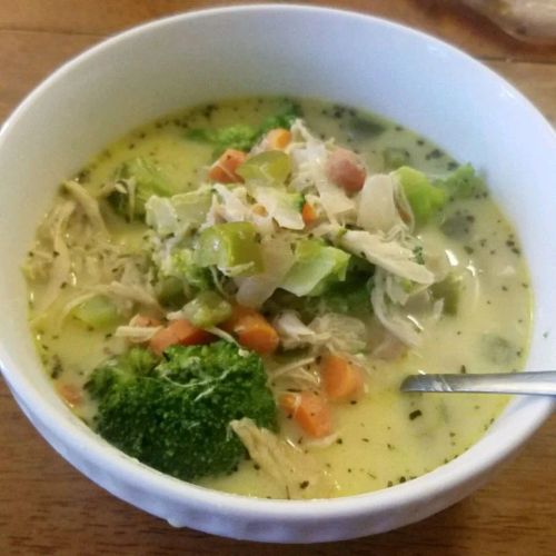 Creamy Broccoli-Chicken Soup