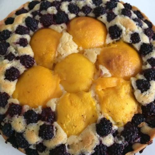 Fresh Nectarine Cake with Blackberries