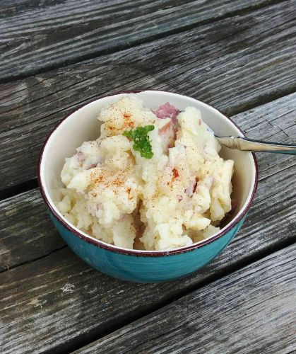 Simple Vegan Garlicky Potatoes