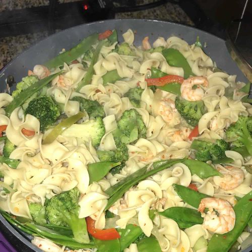 Easy Shrimp and Veggie Pasta Fresca