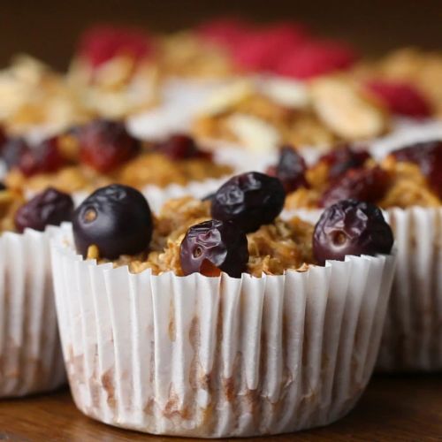 Apple Cinnamon Oatmeal Muffins