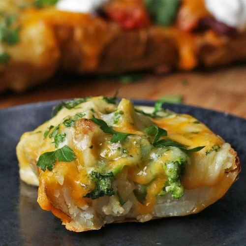 Broccoli Cheddar 2-Foot-Long Potato Skin