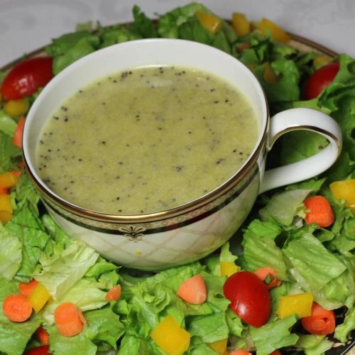 Delicious Poppy Seed Dressing