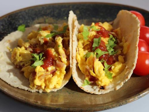 Bacon and Egg Tacos