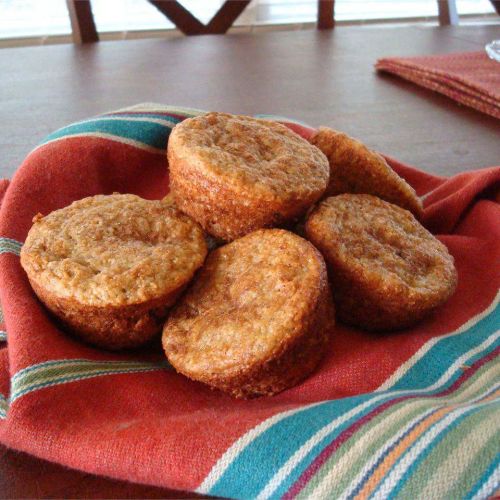 Banana Muffins with Sour Cream