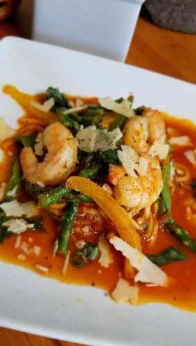 Tomato Shrimp with Zucchini Noodles