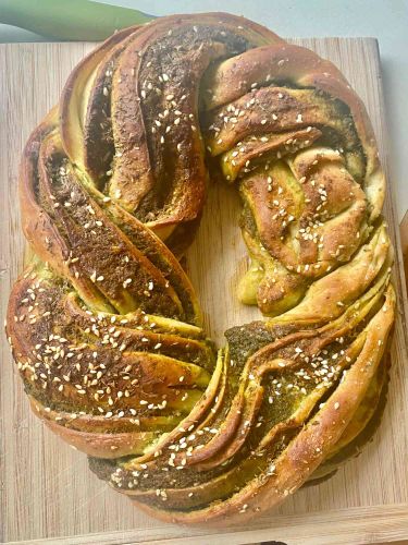 Braided Bread with Pesto