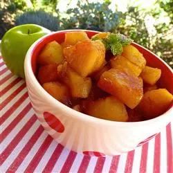 Chunky Cinnamon-Orange Applesauce