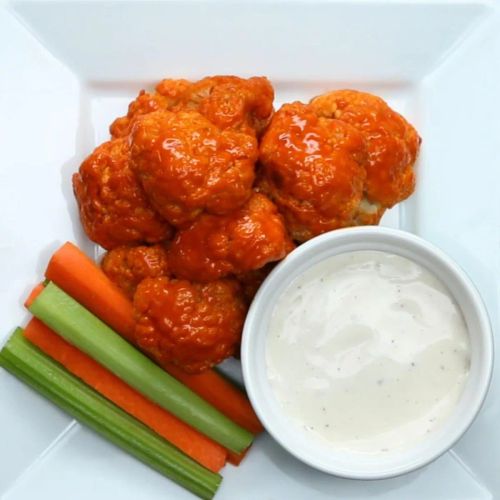 Sriracha Buffalo Cauliflower Bites