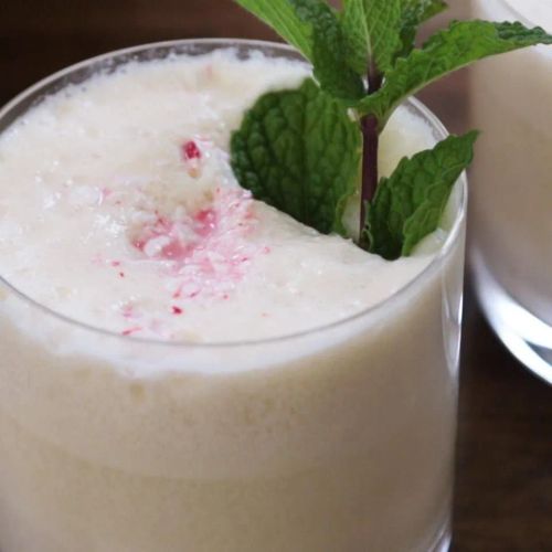 Peppermint Eggnog Punch