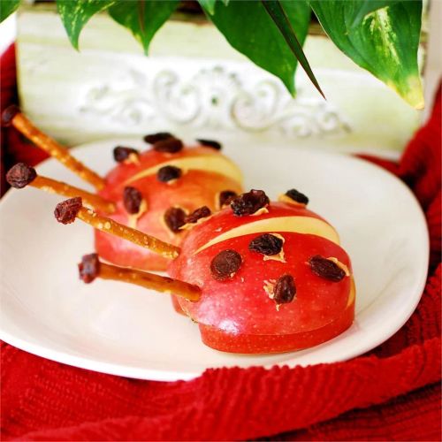 Apple Ladybug Treats