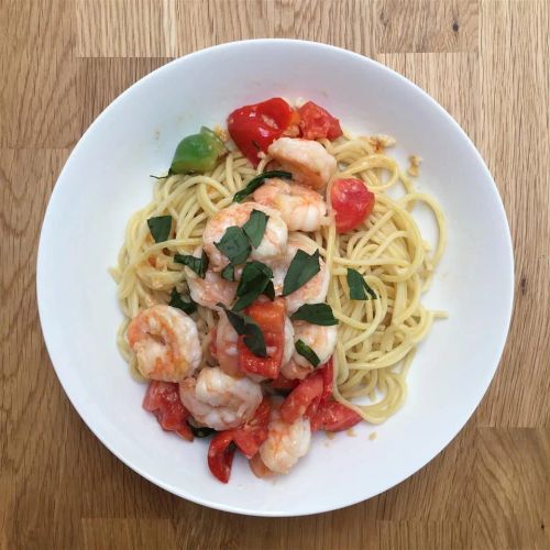 Tomato & Basil Shrimp in Garlic Butter Sauce