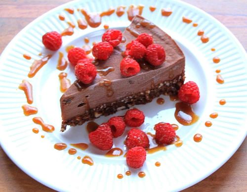 Vegan Frozen Banana-Chocolate Pie