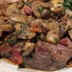 Filet Mignon with Mushrooms