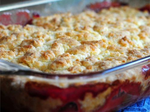 Nikki's Best Rhubarb Dessert Ever