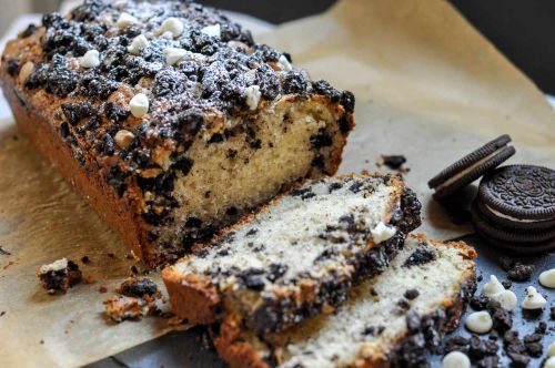 Oreo Loaf Cake