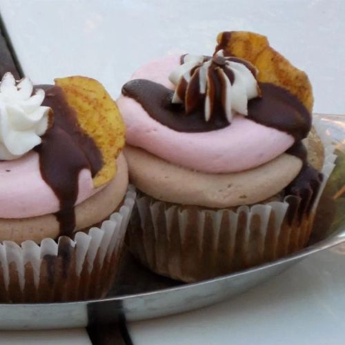 Banana Split Cupcakes