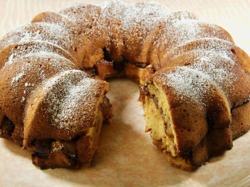 Butterscotch-Apple Bundt Cake