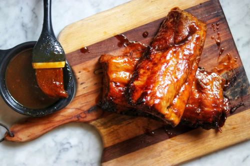 Apricot-Glazed Pork Ribs