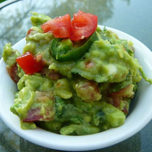 Traditional Mexican Guacamole