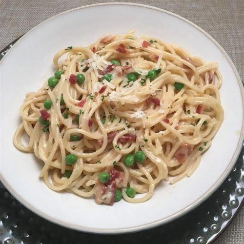 Spaghetti with Parmesan and Bacon