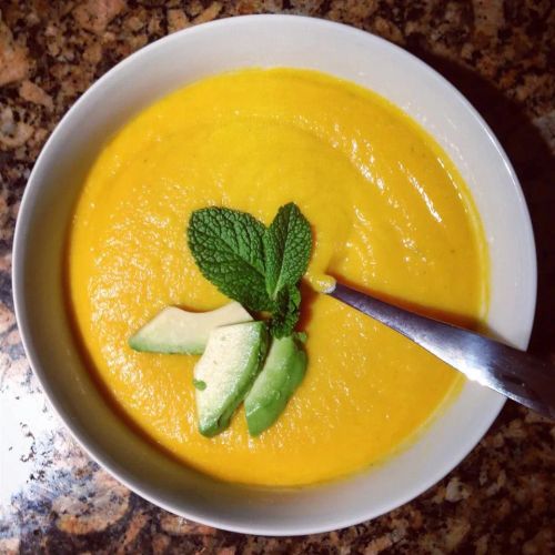 Vegan Sweet Potato-Cauliflower Soup