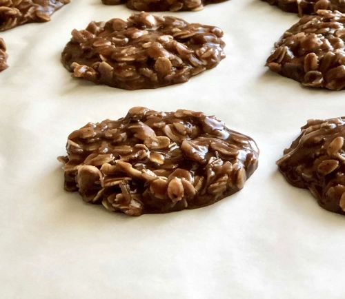 No-Bake Chocolate-Peanut Butter Drop Cookies