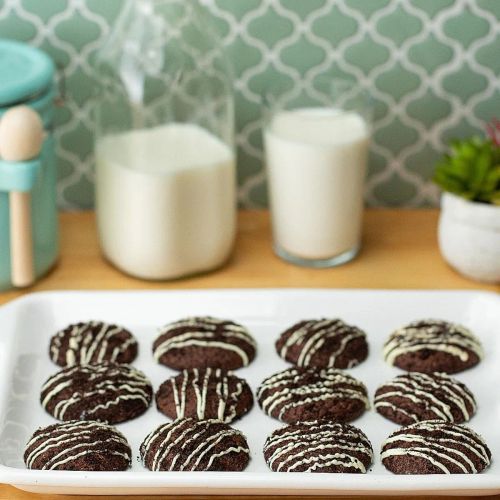 Cookies & Creme Come True Stuffed Cookies